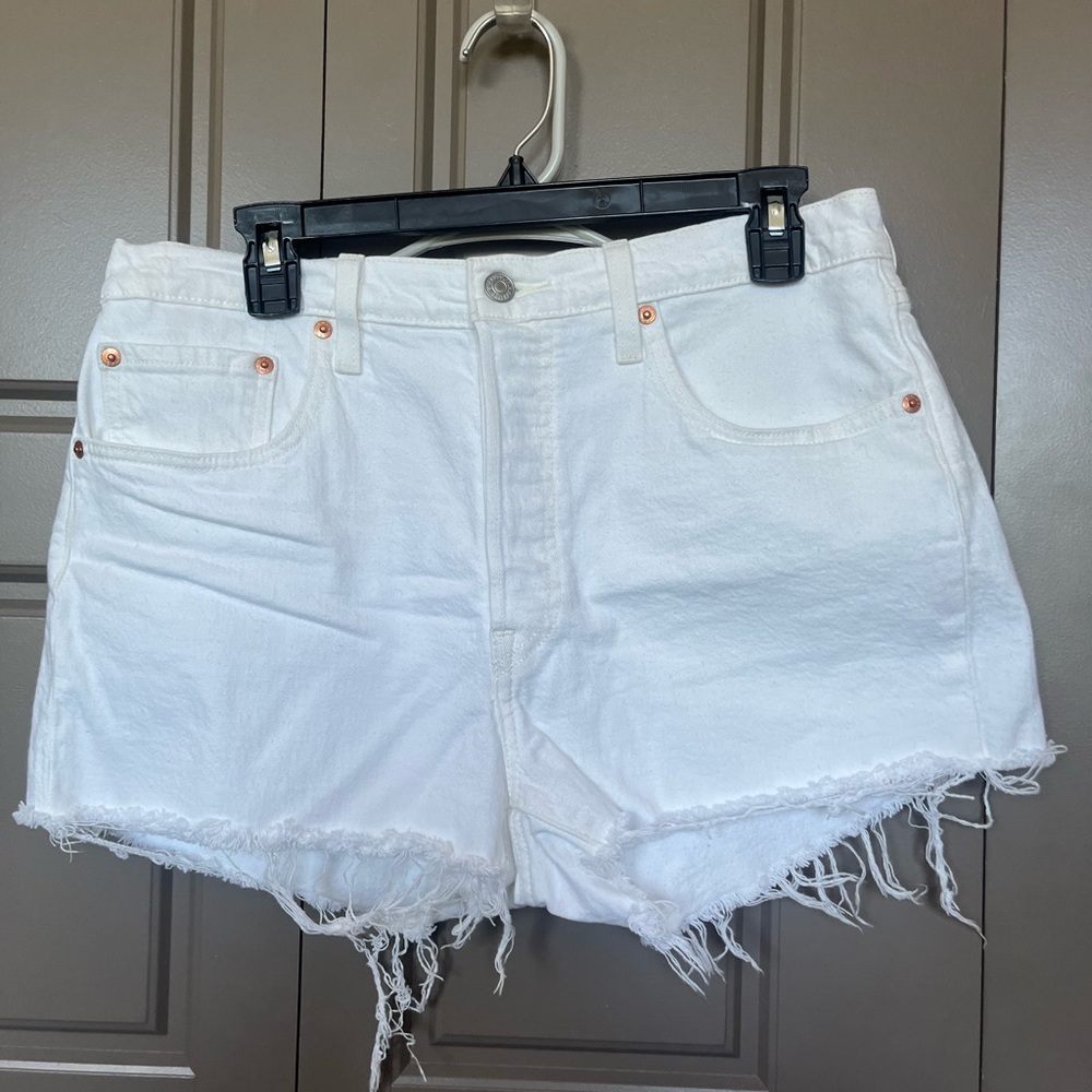 LEVI 501 White Jean Shorts Size 31 with Button Fly